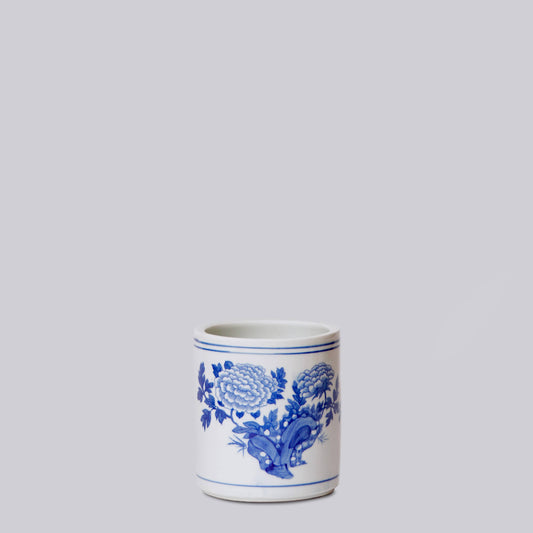 Tiny Blue and White Porcelain Peony Cachepot