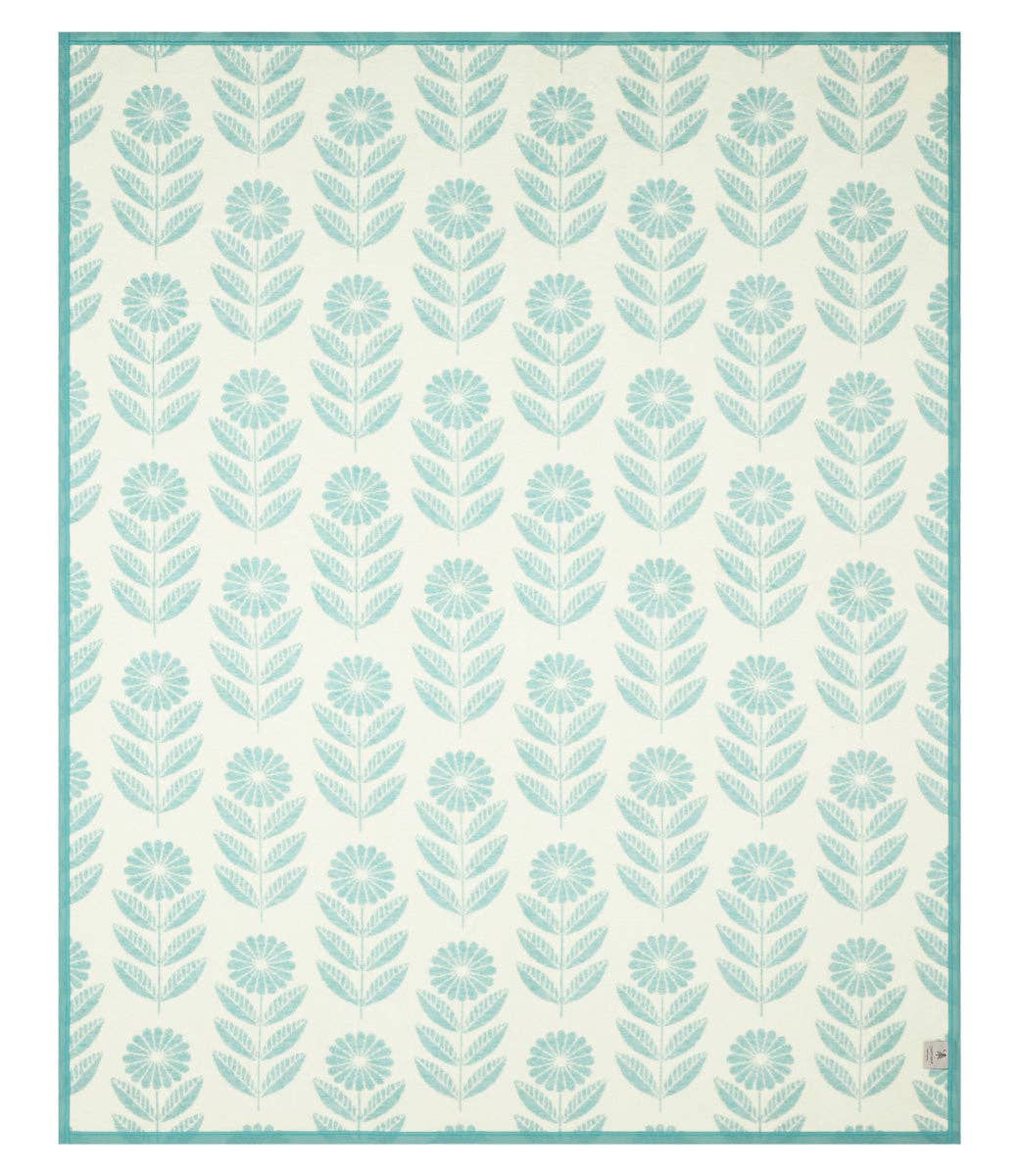 Nordic Floral Blanket: Original. ChappyWrap